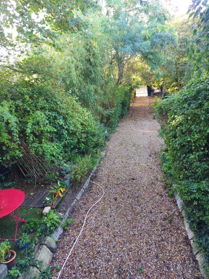 Les Seringats Apartment Poissy