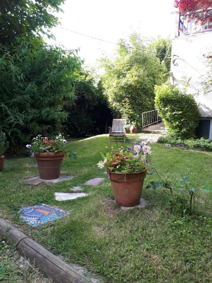 Les Seringats Poissy